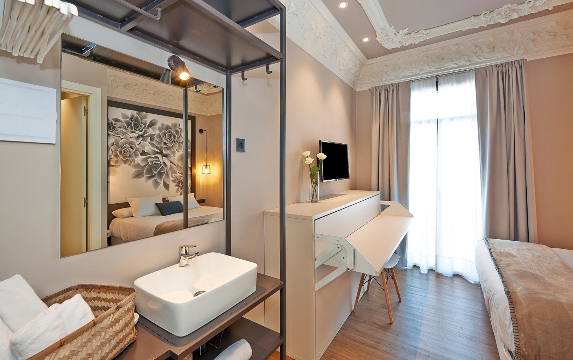 Double or Twin Room with Extra Bed,1214692471:JPEG